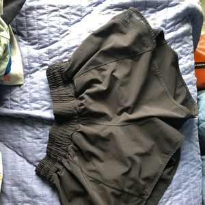 Lululemon mesh panel running shorts